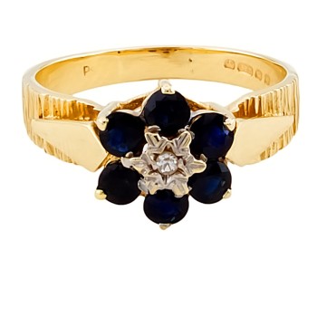 9ct gold Sapphire/Diamond Cluster Ring size N